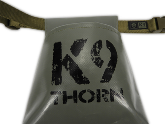 K9 Thorn sáček na pamlsky otevřený, s páskem, olivový