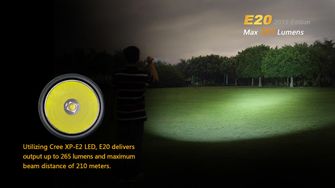 LED baterka Fenix ​​E20 Xp-E2 265 lumen svítivost ve tmě 