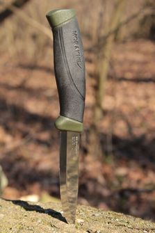 Mora of Sweden Companion nůž military green