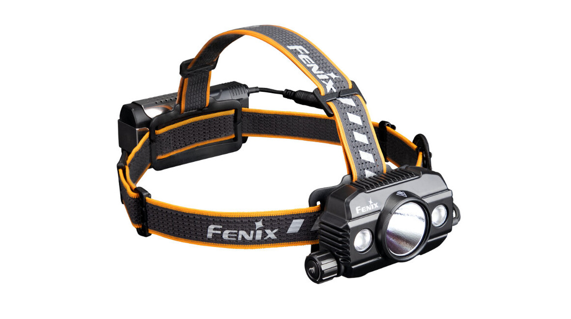Nabíjecí LED čelovka Fenix HP30R V2.0 - černá